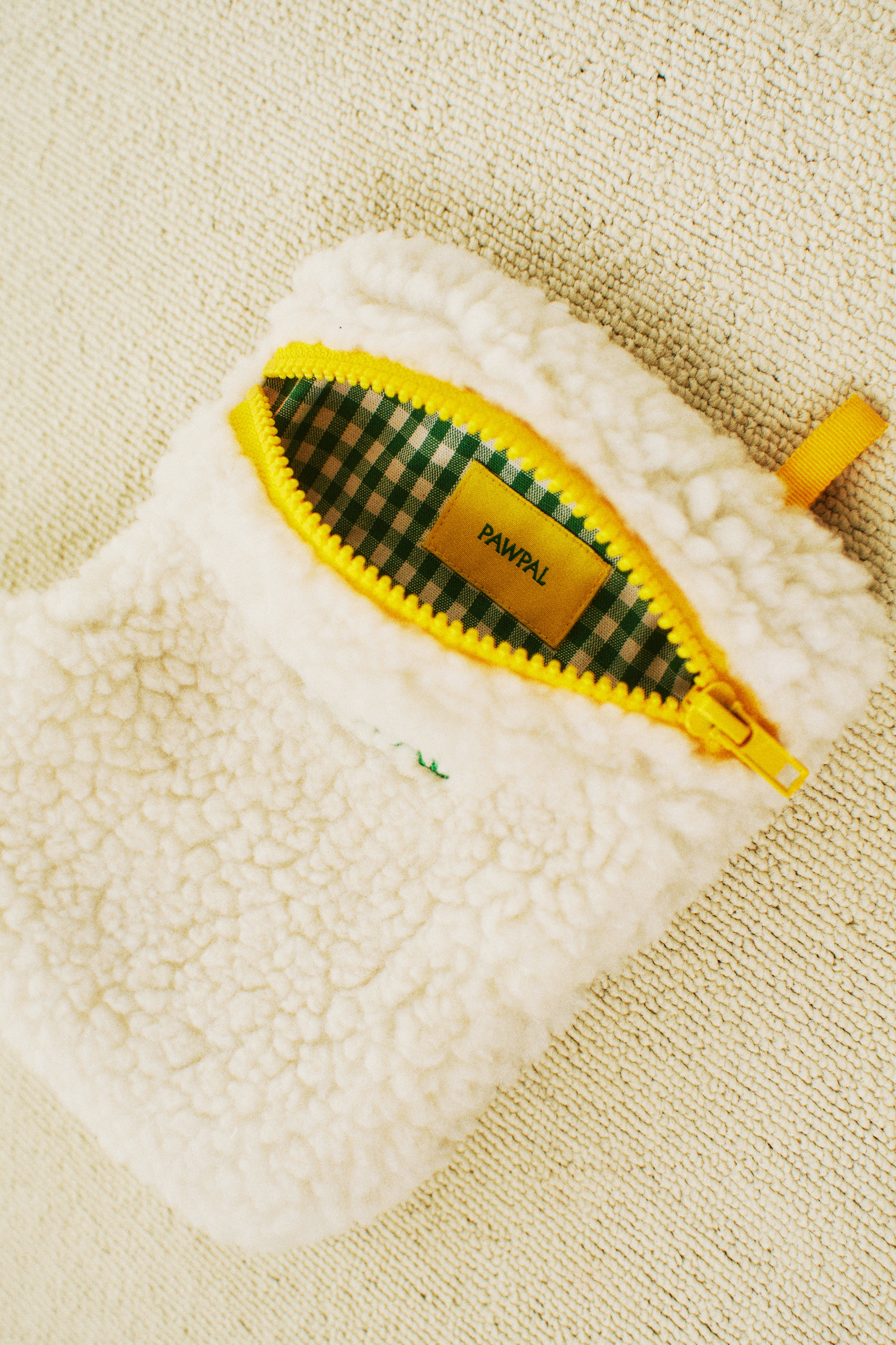 슈퍼코지 양말 파우치 크림